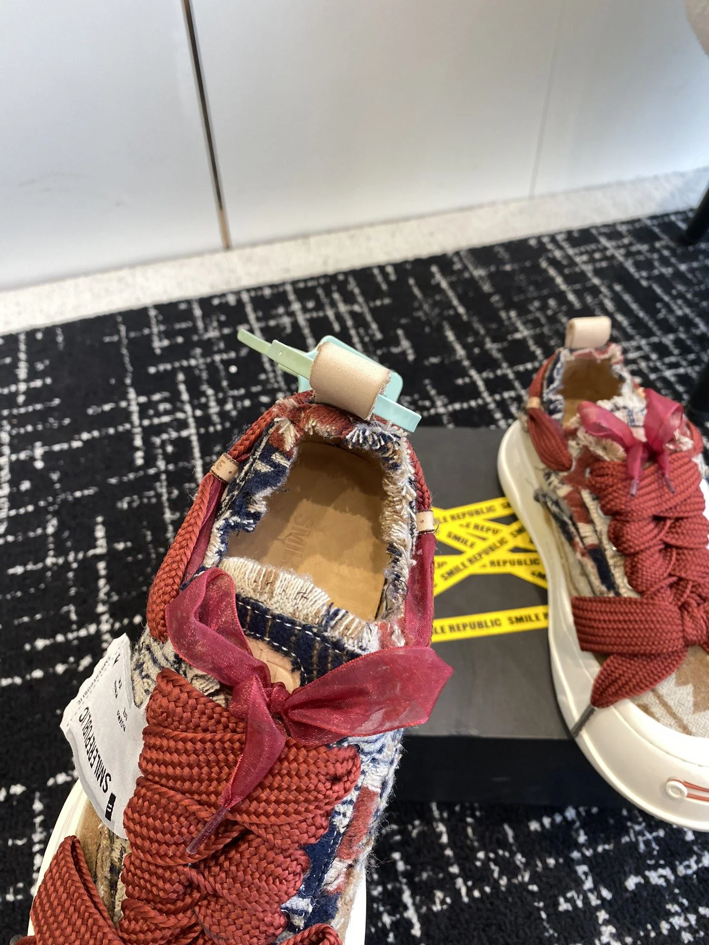 QuickDry Smilerepublic Shoes 7219