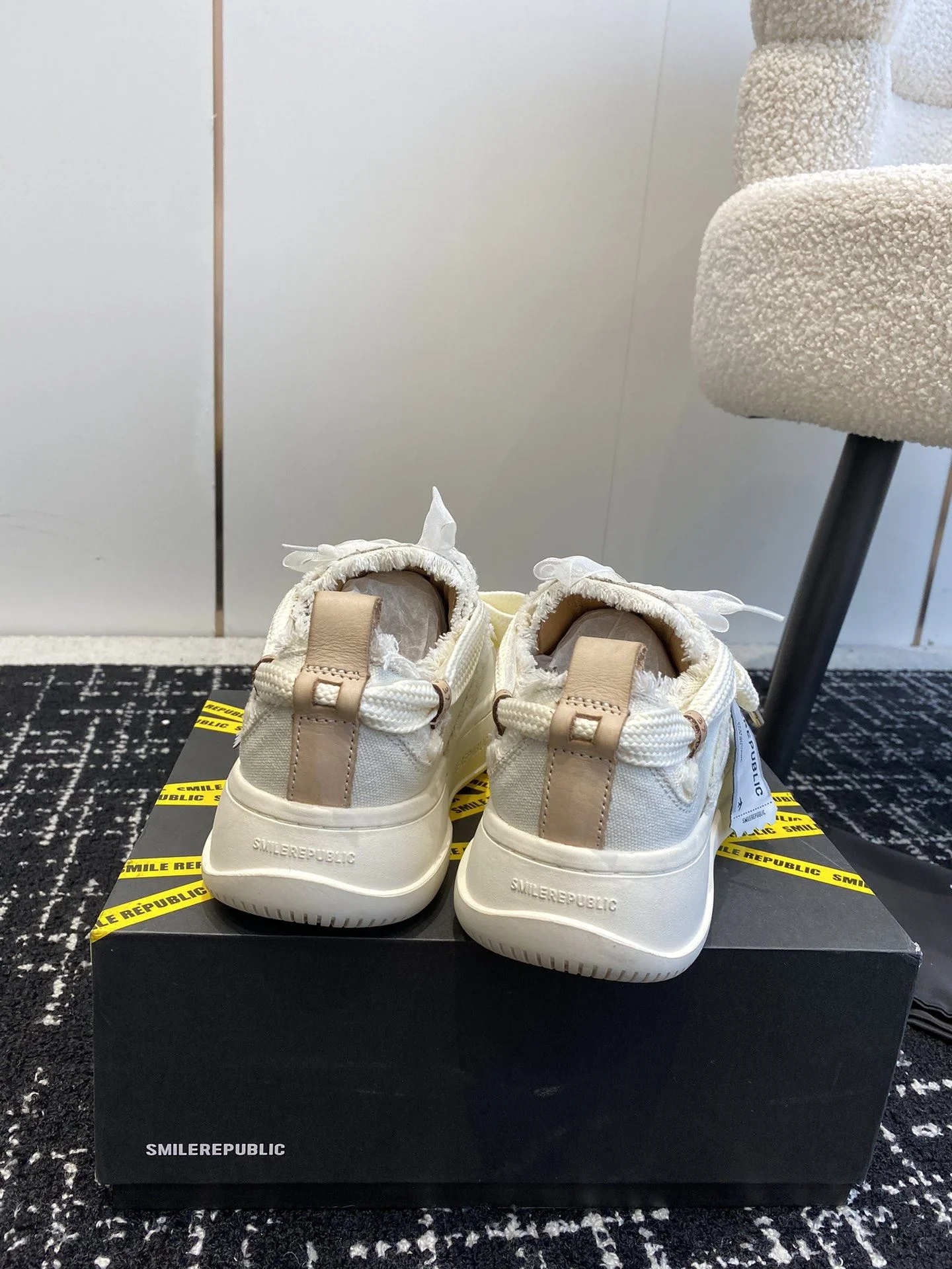Sustainable Smilerepublic Shoes 7231