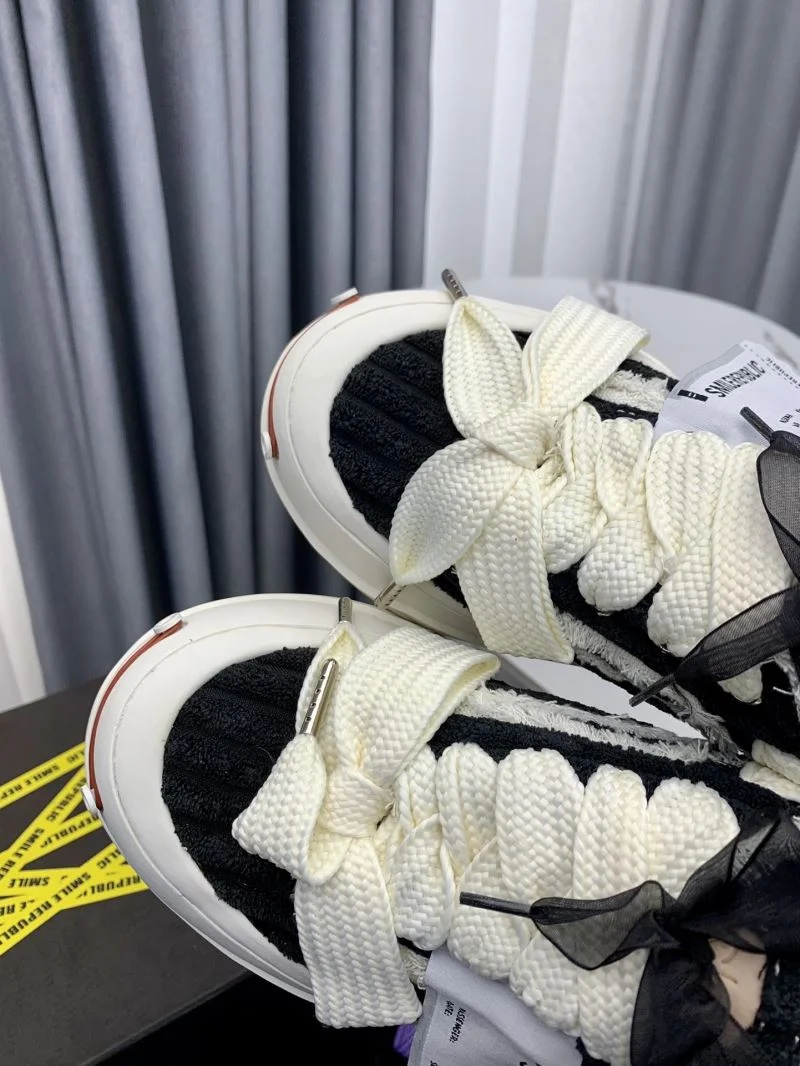 Efficient Smilerepublic Shoes 8992