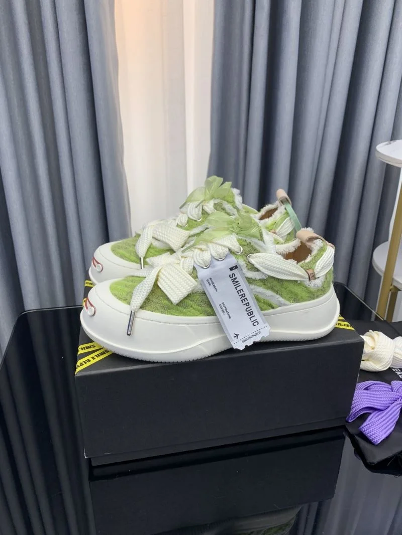 Neat Smilerepublic Shoes 8984