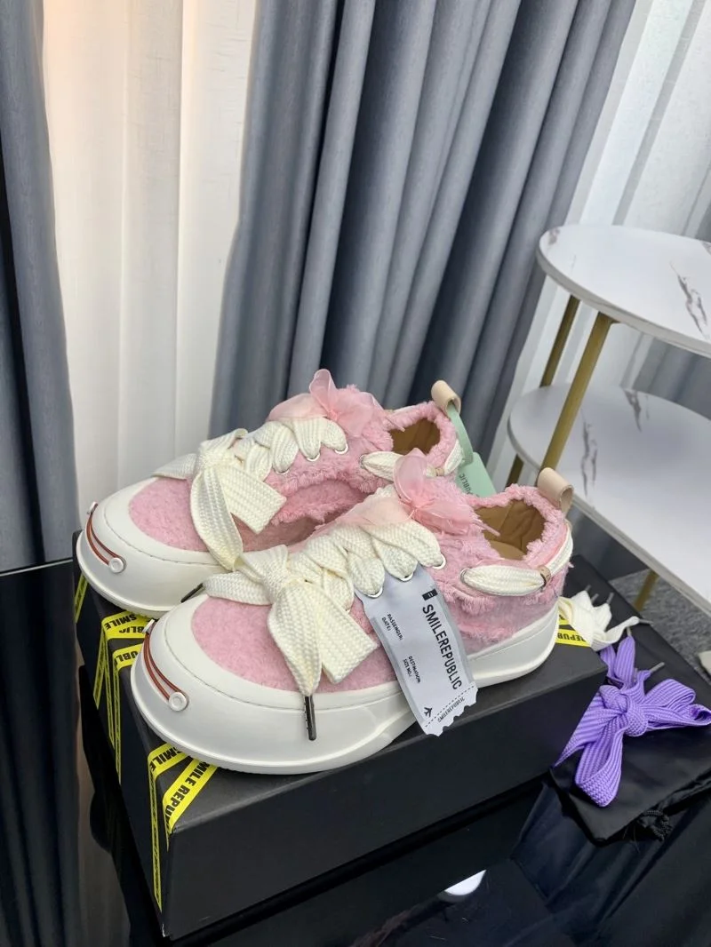 Smilerepublic Shoes Bright 8927