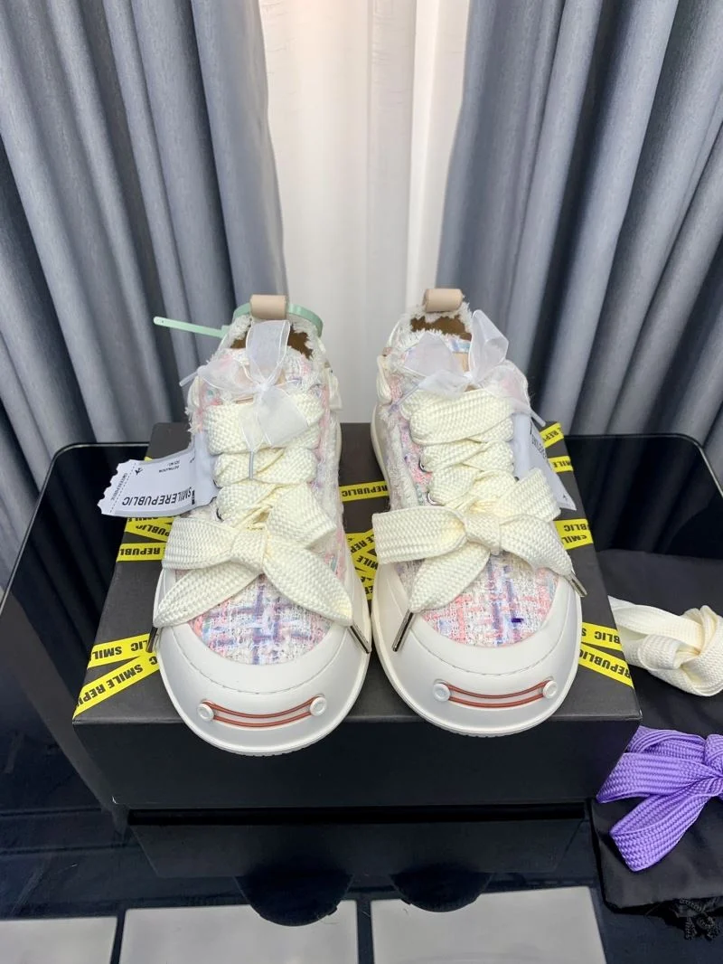 Smilerepublic Shoes SoftTouch 8930