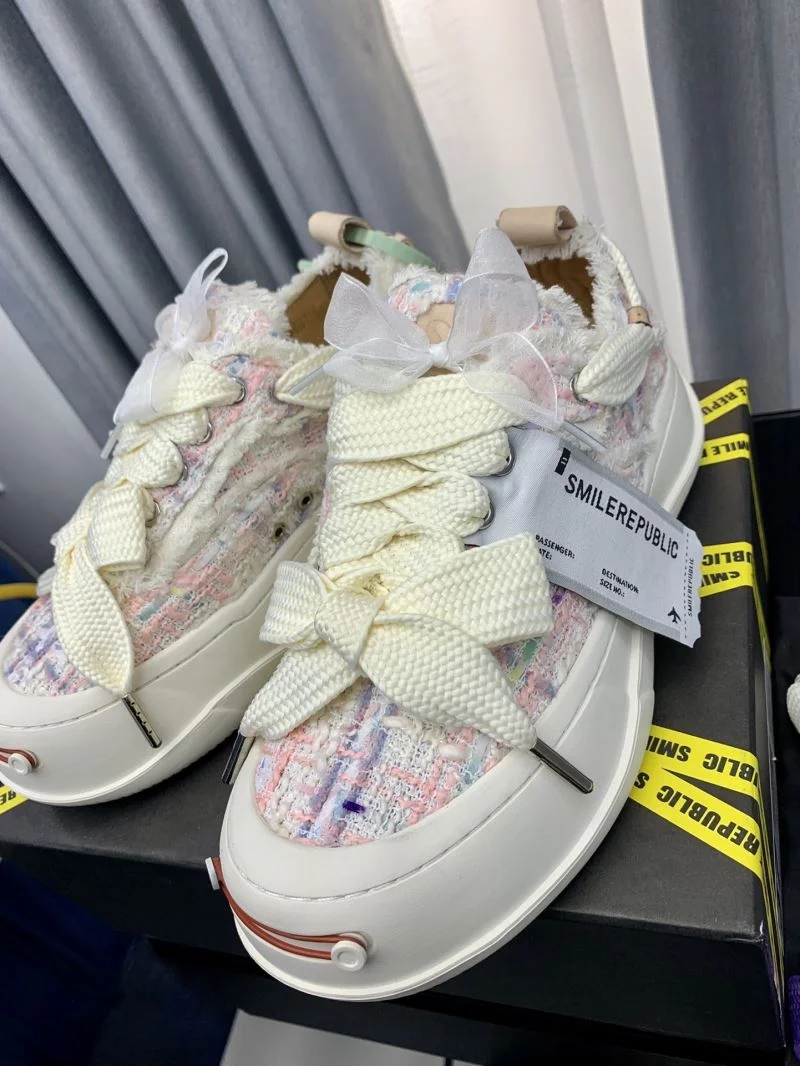 Smilerepublic Shoes SoftTouch 8930