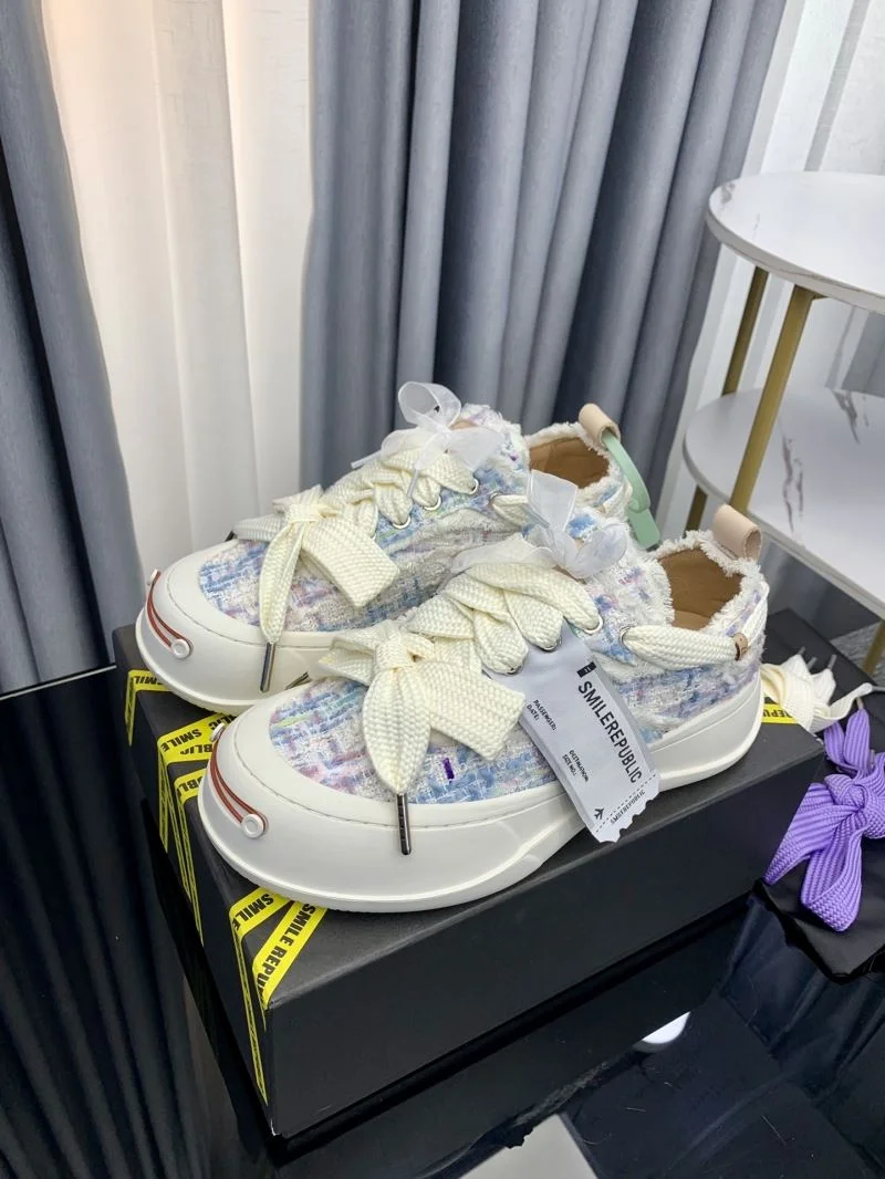 Neat Smilerepublic Shoes 8916