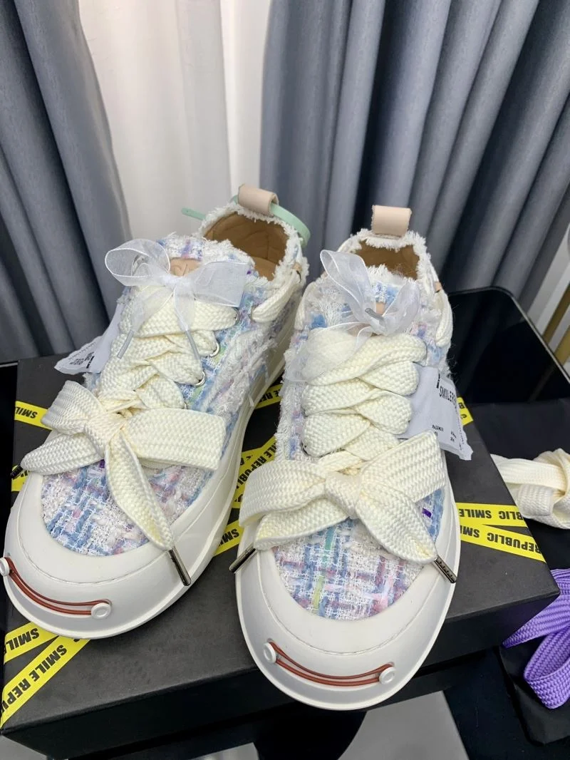 Neat Smilerepublic Shoes 8916