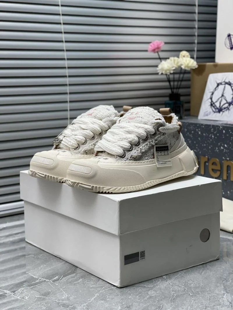 Lightweight Smilerepublic Shoes 15401