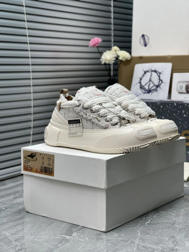 Lightweight Smilerepublic Shoes 15401