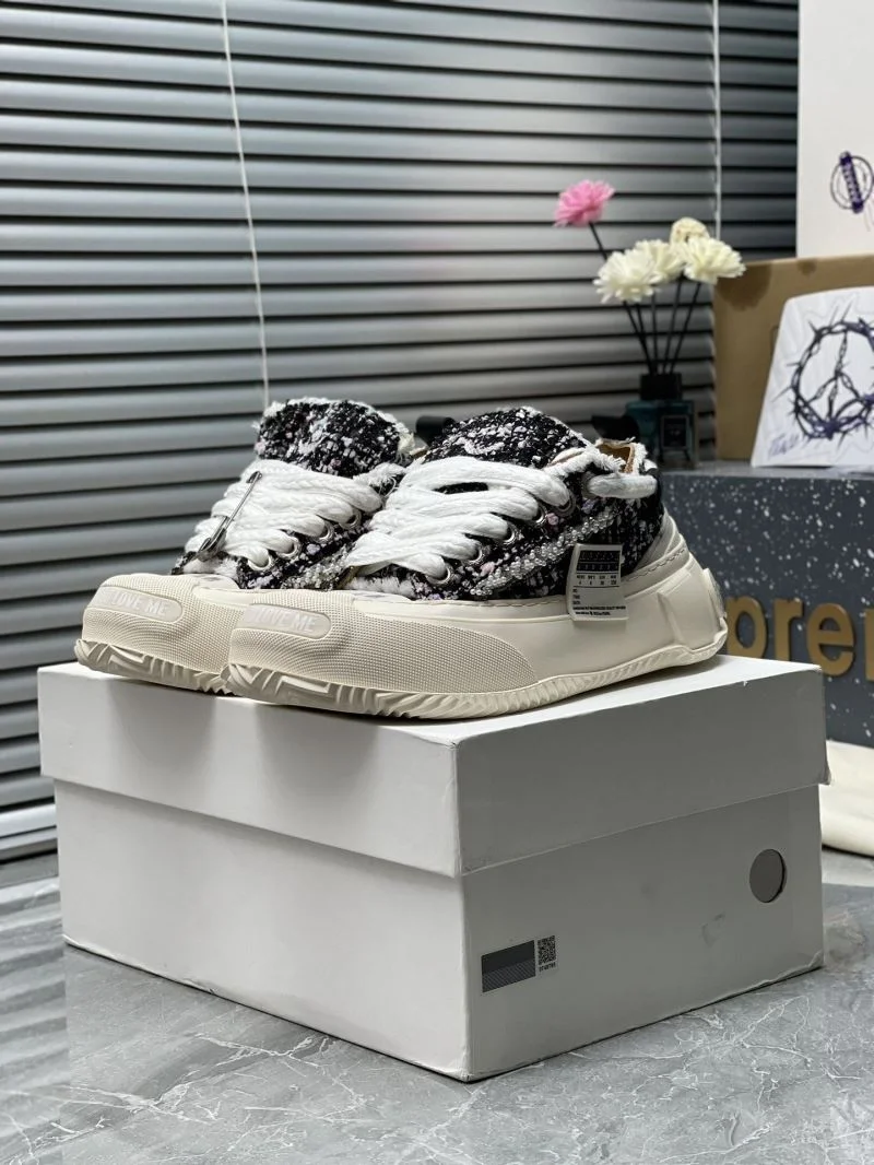 Smilerepublic Shoes BestValue 15400