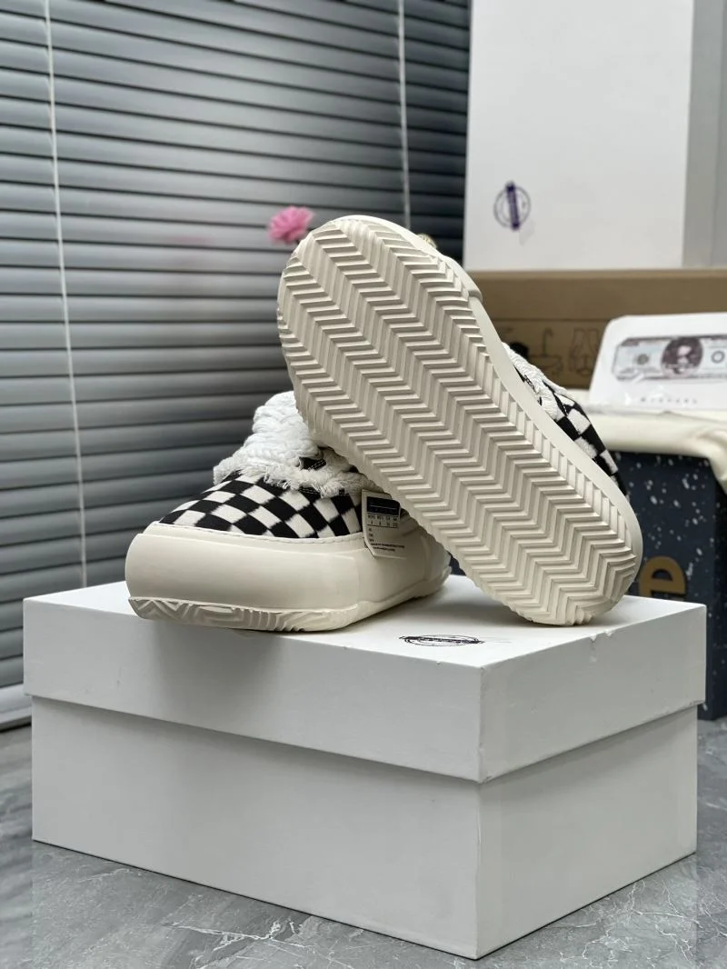 Smilerepublic Shoes SmoothTexture 15395