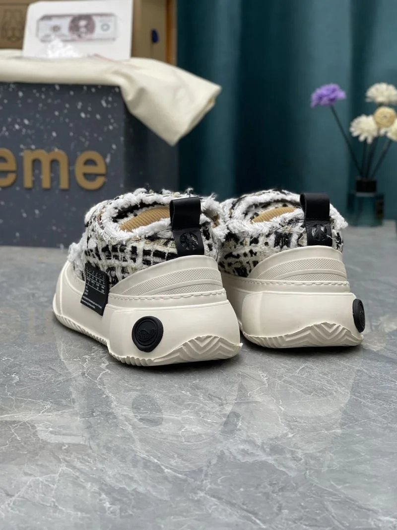 SunProtective Smilerepublic Shoes 15386