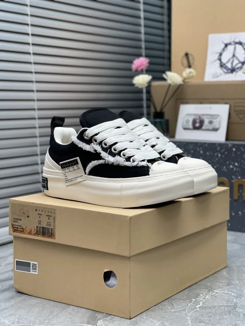 AllSeason Smilerepublic Shoes 15390
