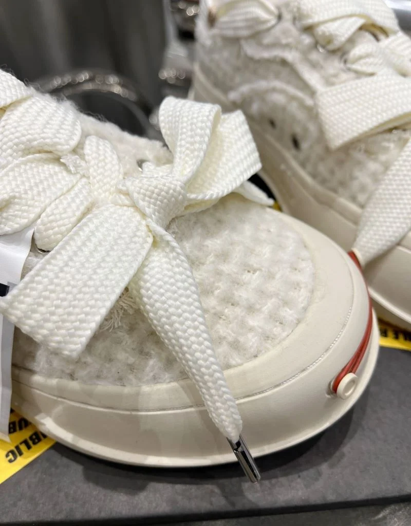 WeatherProof Smilerepublic Shoes 5777