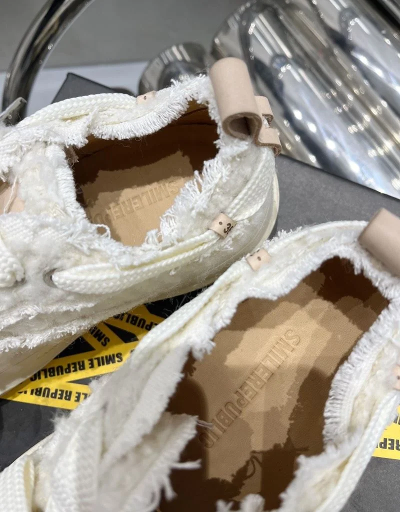 WeatherProof Smilerepublic Shoes 5777