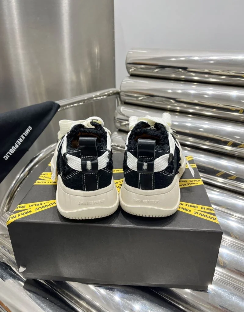 Smilerepublic Shoes Thermal 5815
