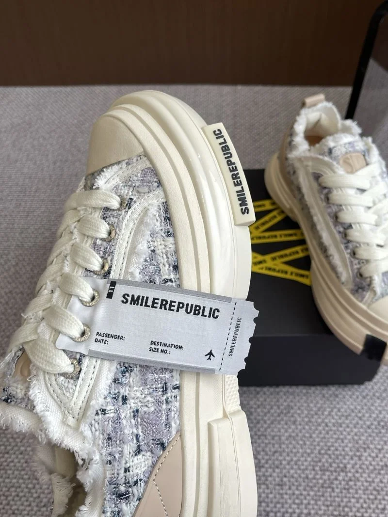 Flexible Smilerepublic Shoes 5763