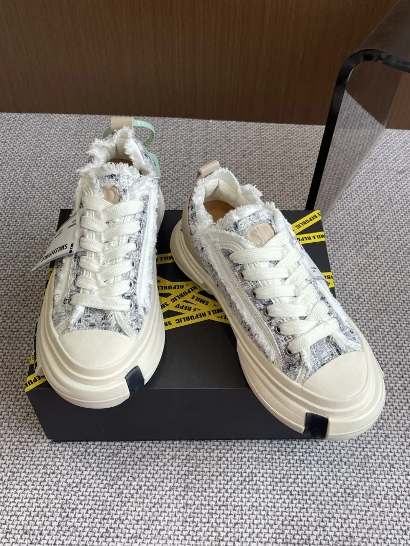 Flexible Smilerepublic Shoes 5763