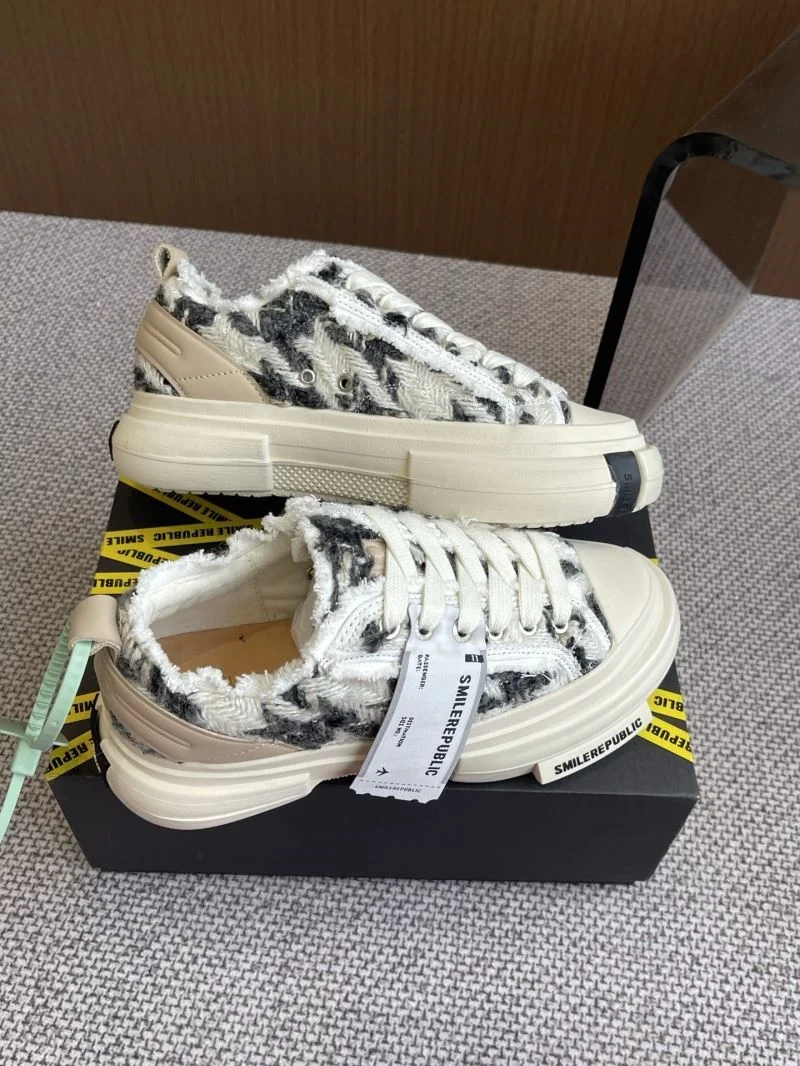 Smilerepublic Shoes Youthful 5776