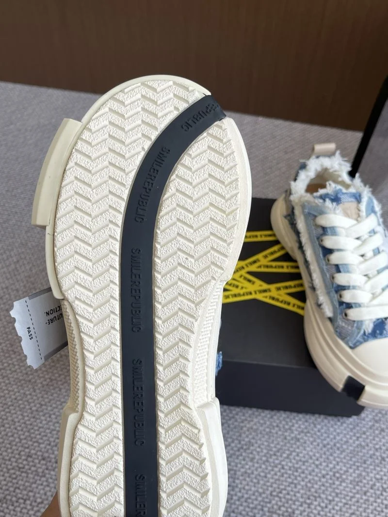 Smilerepublic Shoes Bold 5828