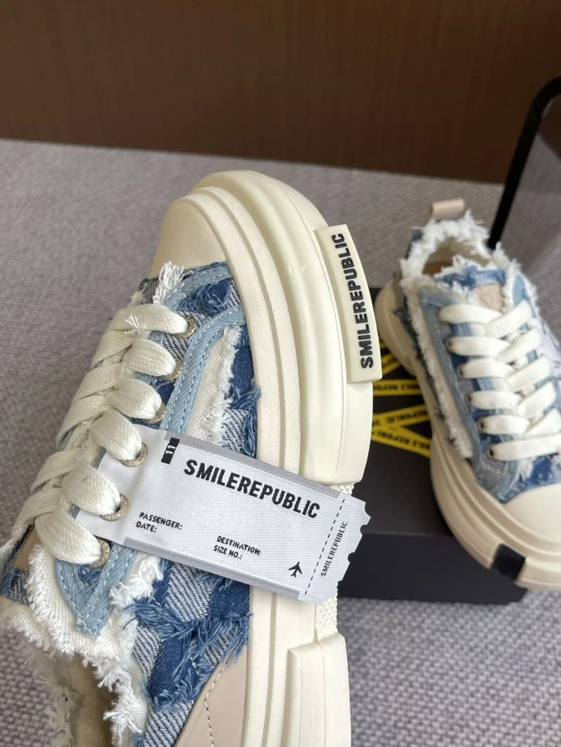 Smilerepublic Shoes Bold 5828