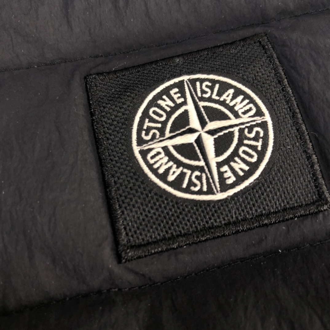 Stone Island Down Jackets Contemporary 172986