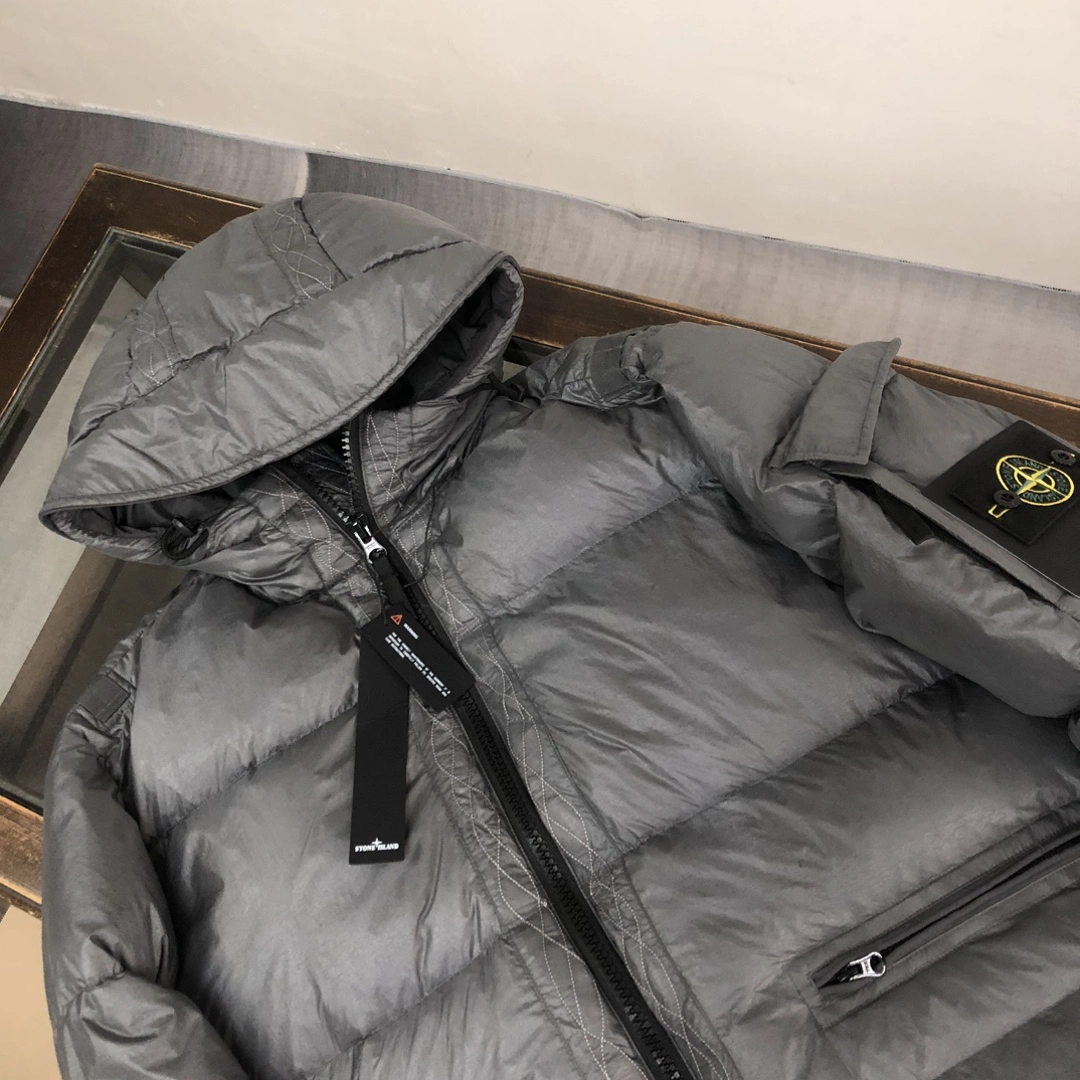 Flexible Stone Island Down Jackets 173019
