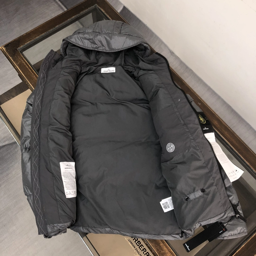 Flexible Stone Island Down Jackets 173019