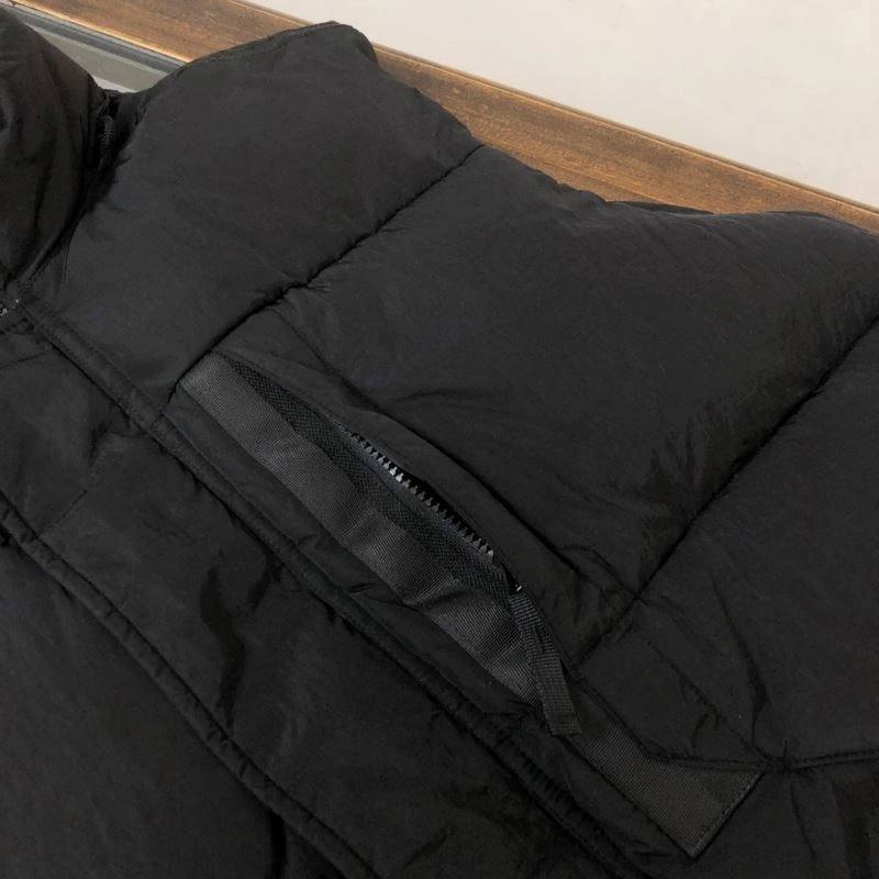 SoftTouch Stone Island Down Jackets 173011