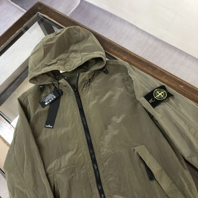 Stone Island Outwear Sporty 172965