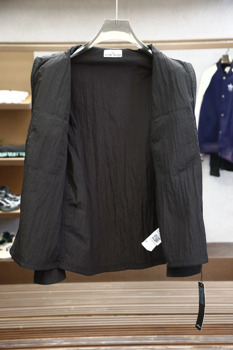Stone Island Sunscreen Jacket Contemporary 172844