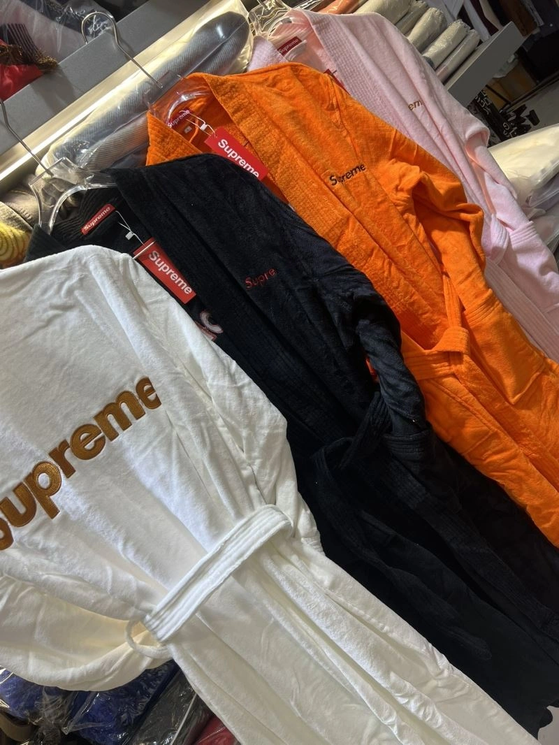 Supreme Bathrobe Breathable 255691