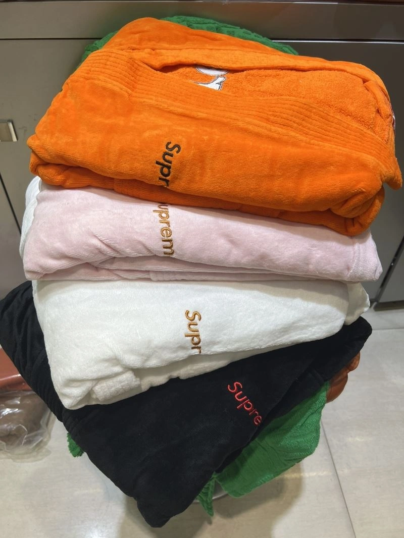 Supreme Bathrobe Breathable 255691