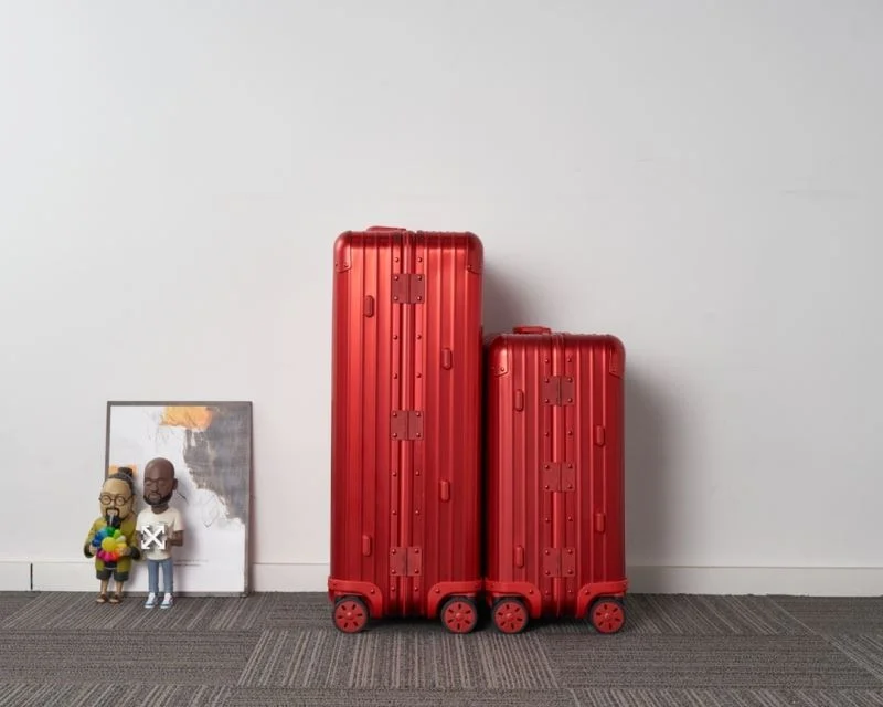 WrinkleFree Supreme x Rimowa Suitcase 37674