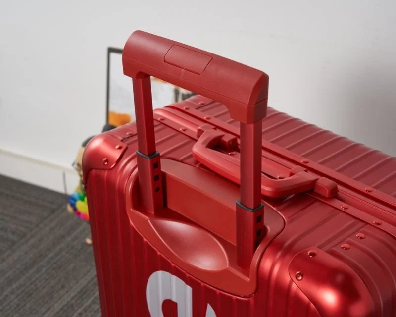 WrinkleFree Supreme x Rimowa Suitcase 37674