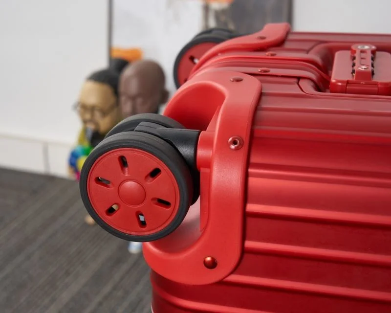 WrinkleFree Supreme x Rimowa Suitcase 37674