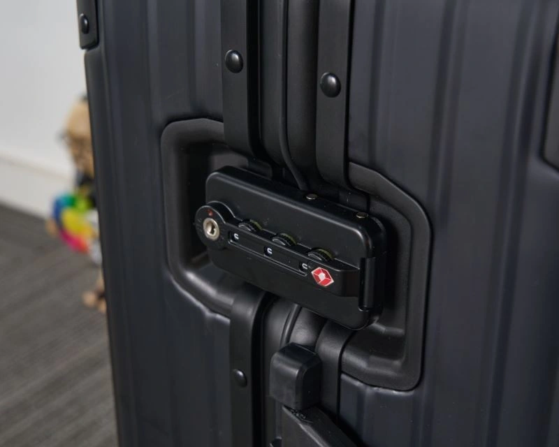 Supreme x Rimowa Suitcase Unisex 69332