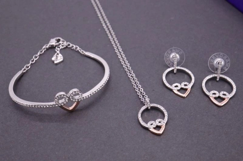 Upgraded Swarovski Bracelets 252182
