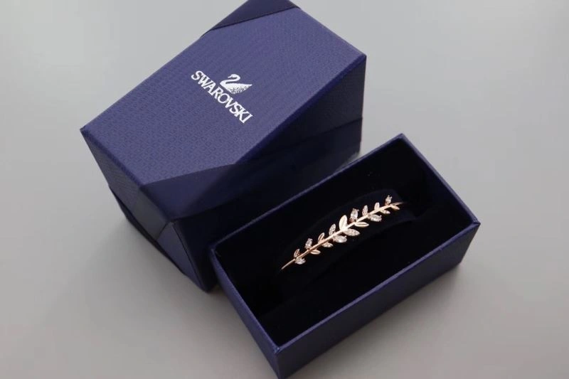 Sporty Swarovski Bracelets 252189