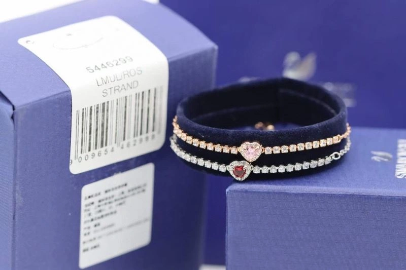 EyeCatching Swarovski Bracelets 252192