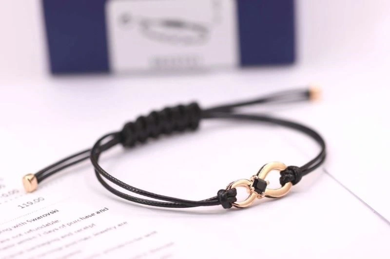 Attractive Swarovski Bracelets 252091