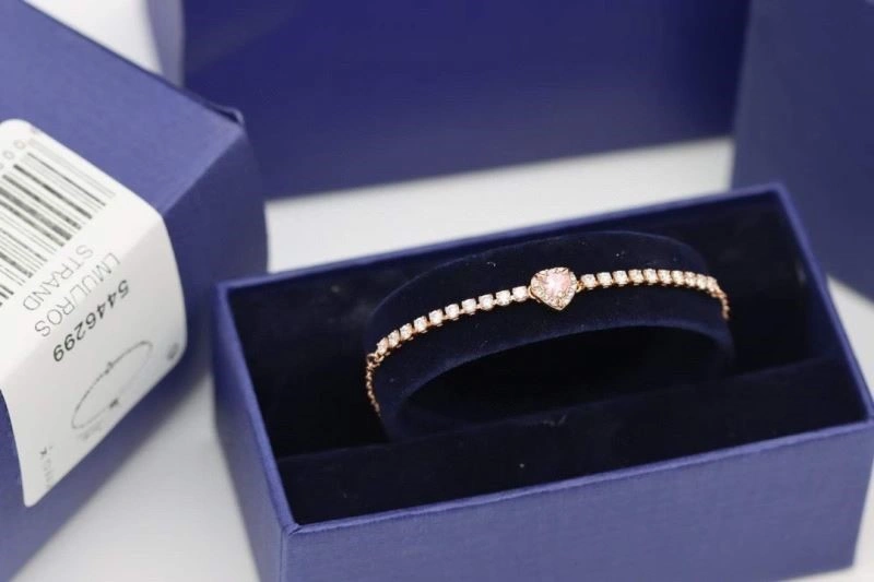 Trendsetting Swarovski Bracelets 251992