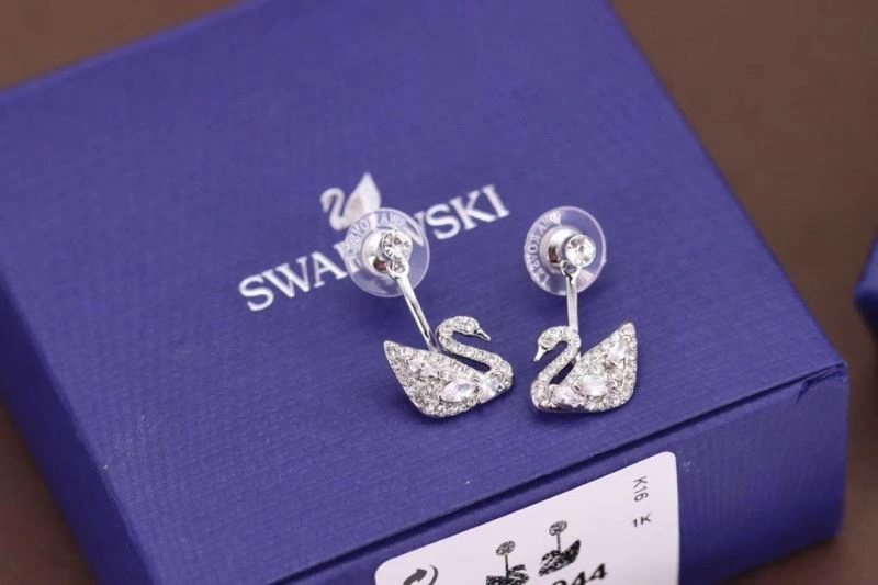 Comfortable Swarovski Earrings 252206