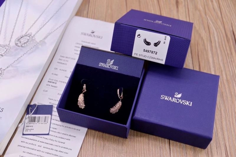 Lightweight Swarovski Earrings 252198