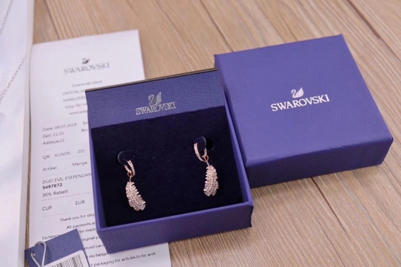 Lightweight Swarovski Earrings 252198