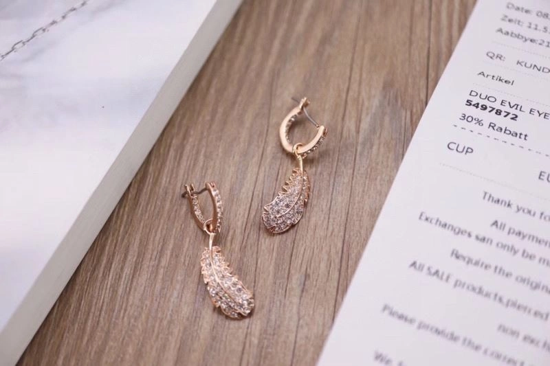 Lightweight Swarovski Earrings 252198