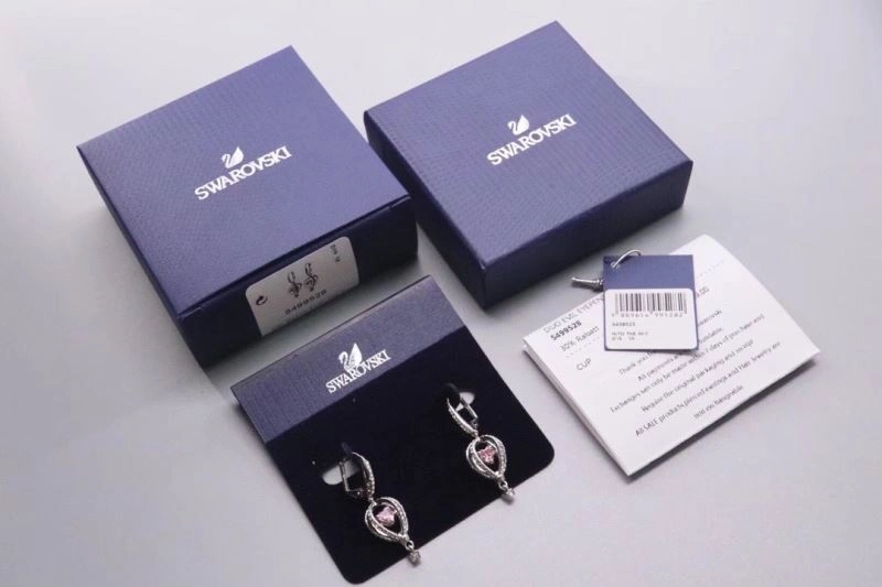 Swarovski Earrings Vibrant 252213