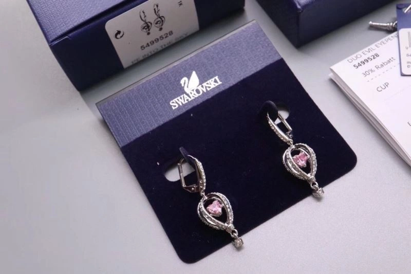 Swarovski Earrings Vibrant 252213