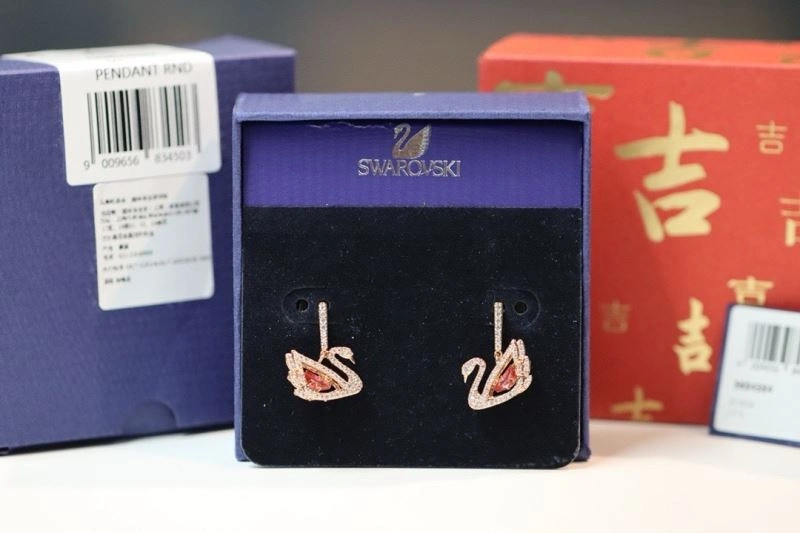 Swarovski Earrings SportInspired 252121