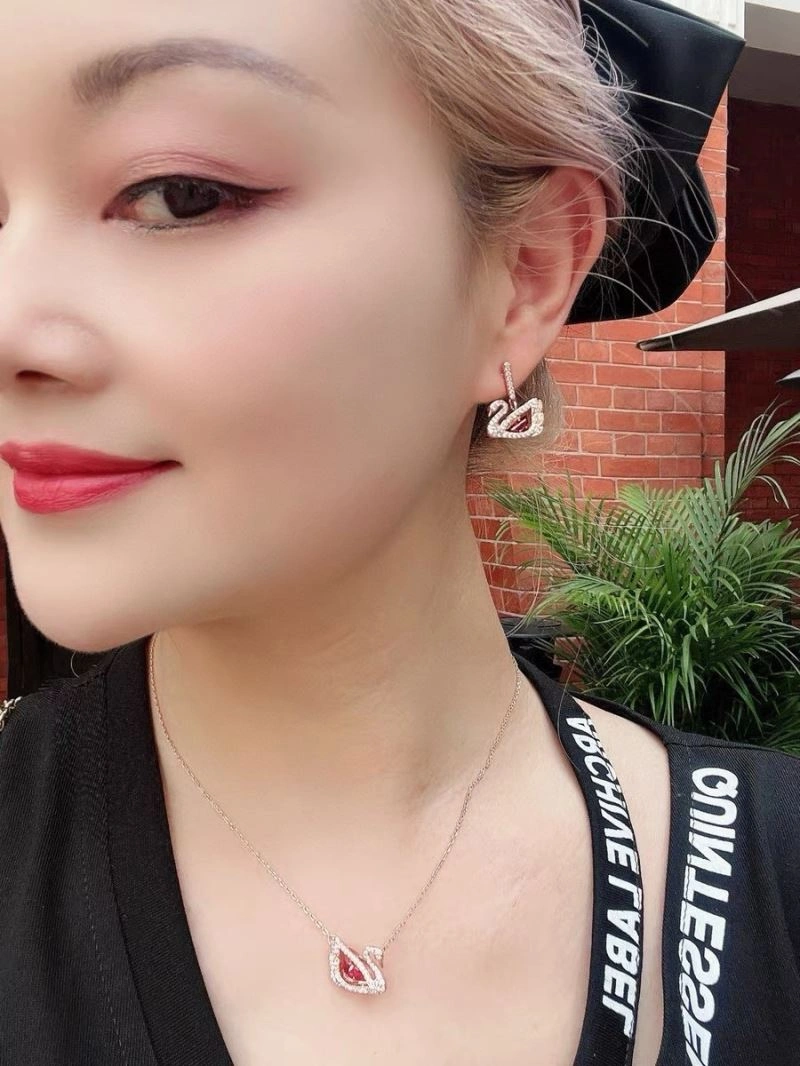 Swarovski Earrings SportInspired 252121