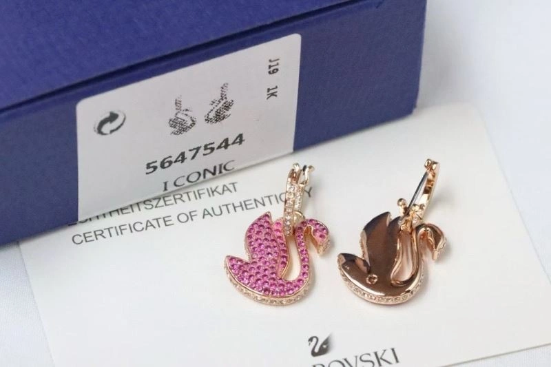 Trendy Swarovski Earrings 252124