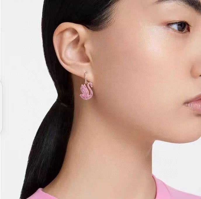 Trendy Swarovski Earrings 252124